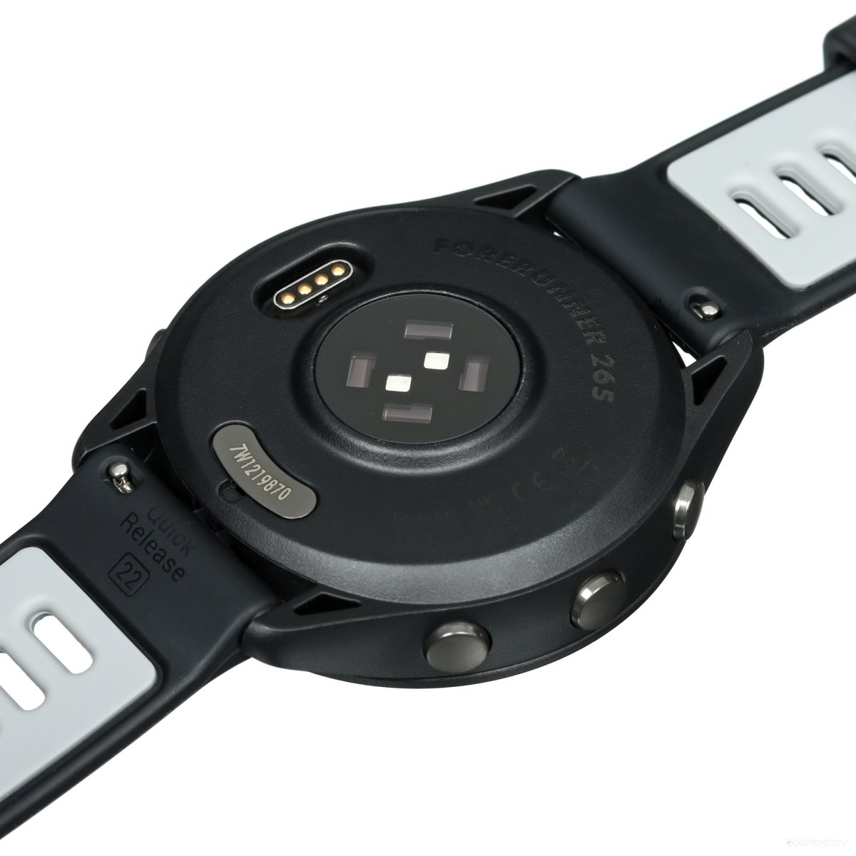 Умные часы Garmin Forerunner 265